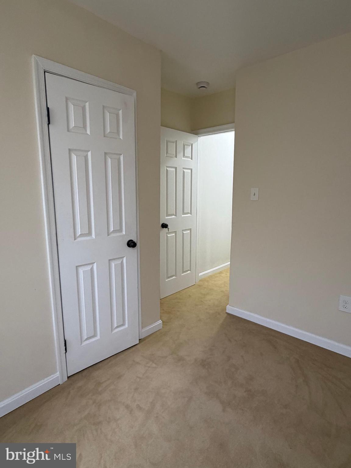 2828 WOODBROOK AVENUE