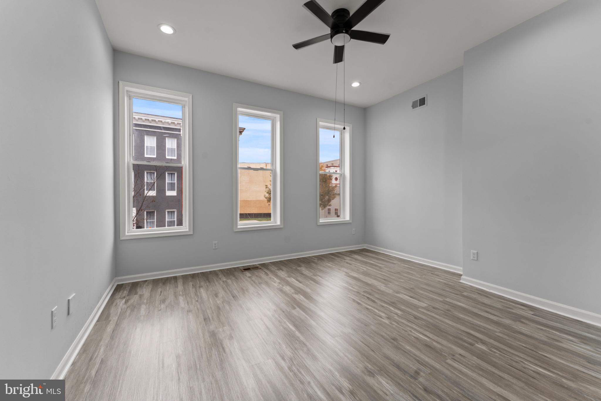 917 EDMONDSON AVENUE