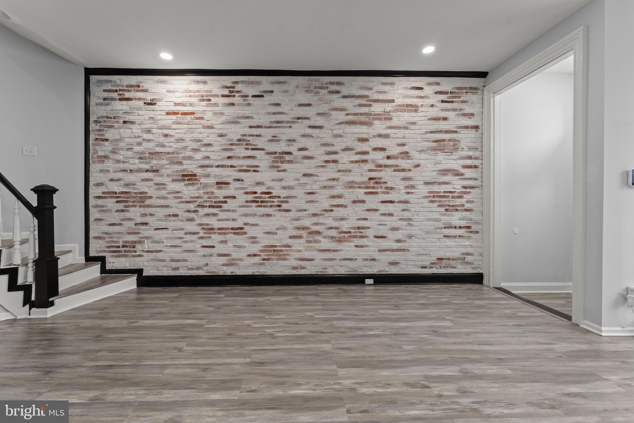 917 EDMONDSON AVENUE