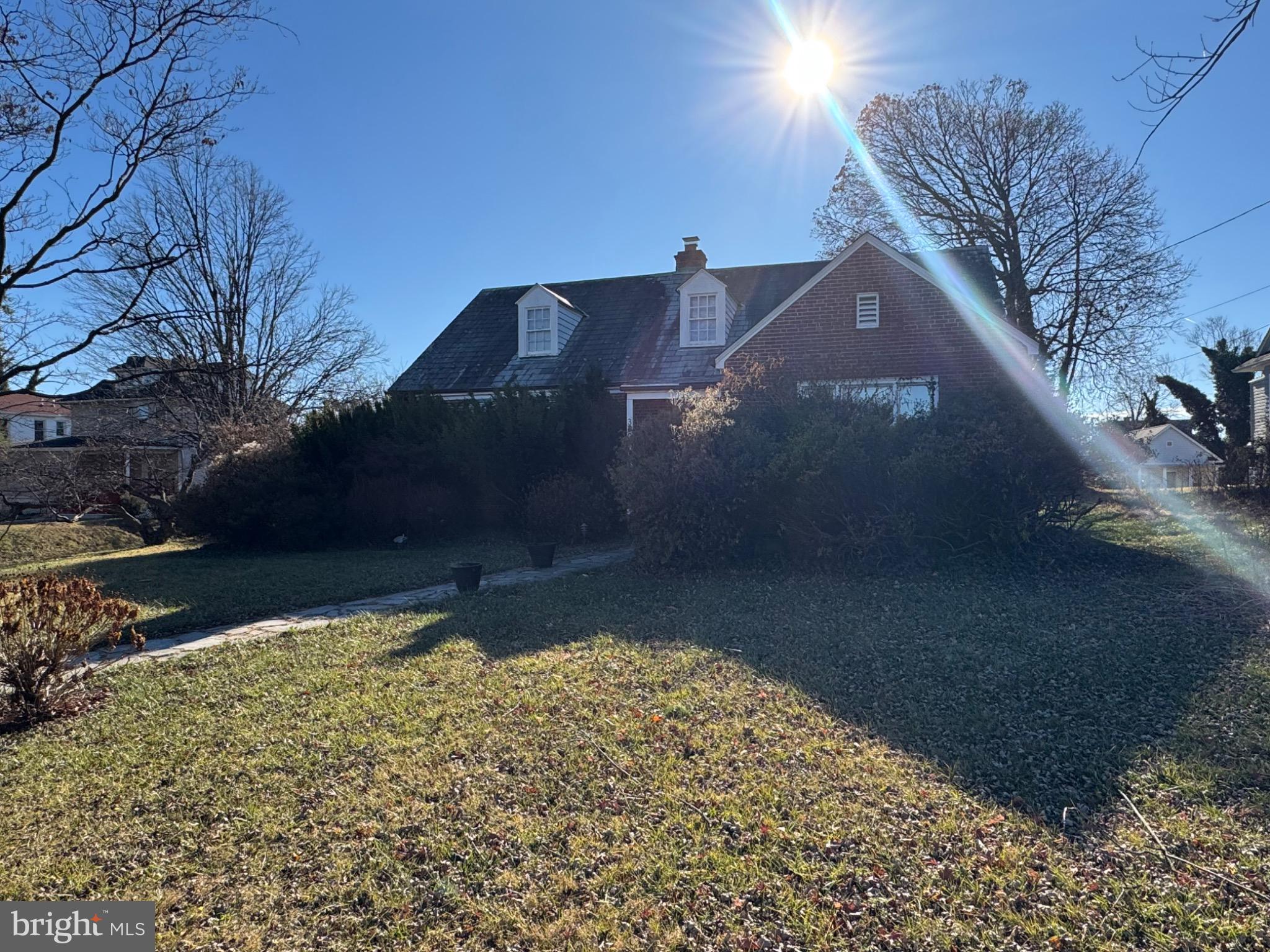 3401 POWHATAN AVENUE