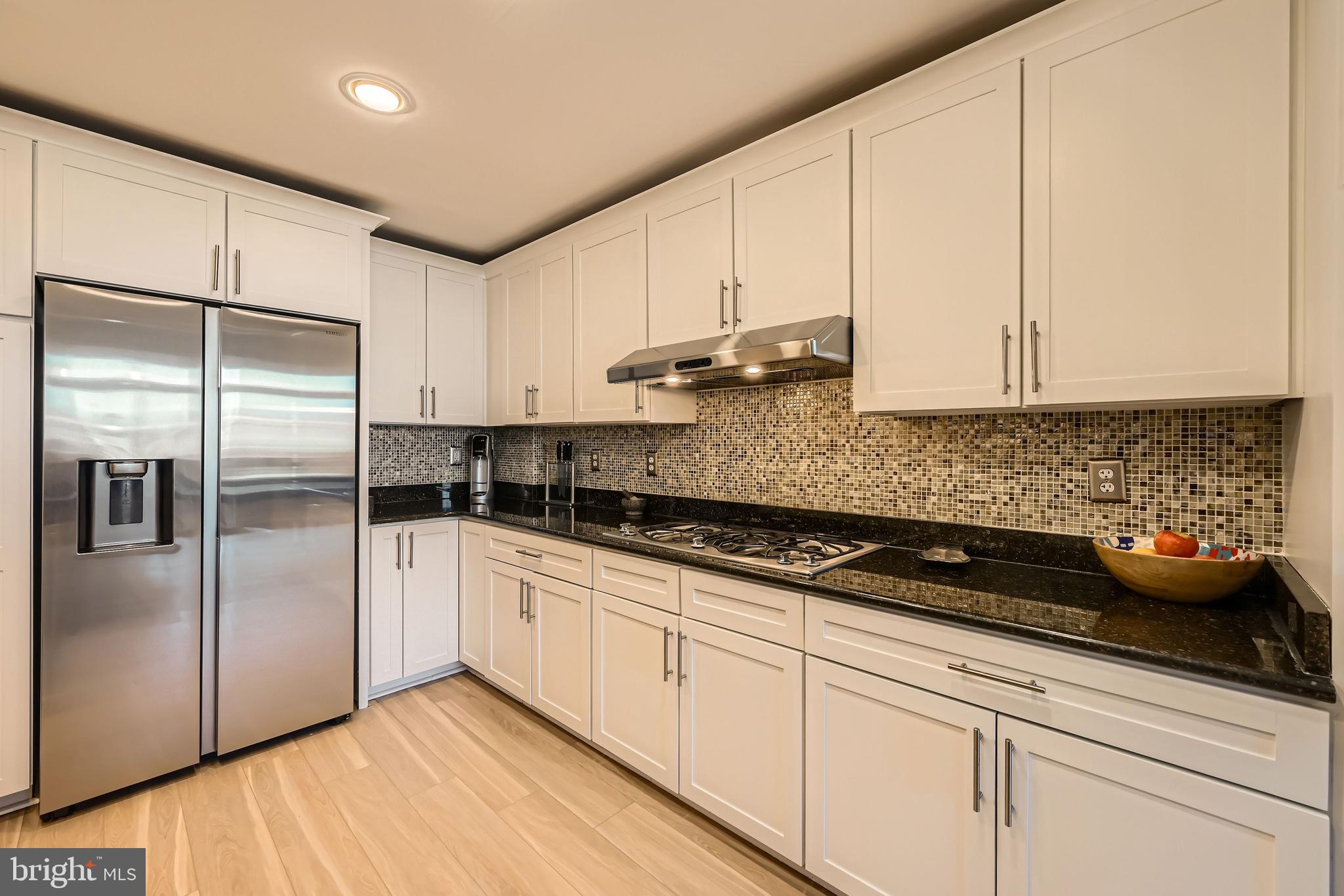 1400 LANCASTER STREET 303