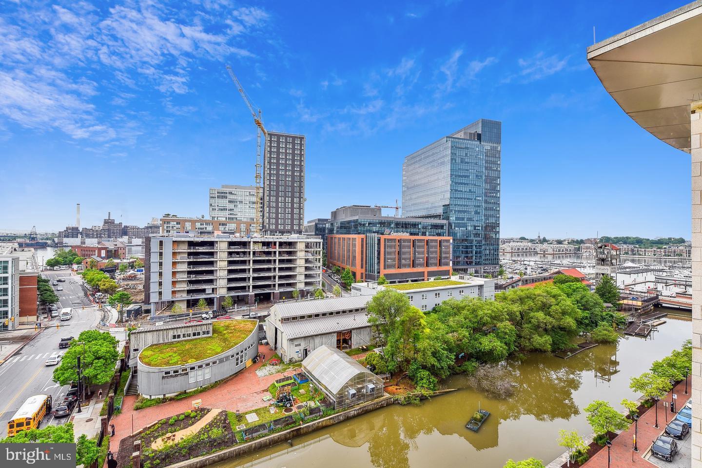 1400 LANCASTER STREET 303