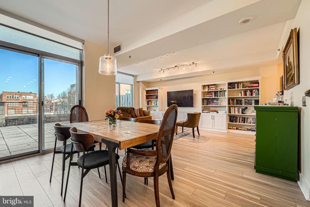 1400 LANCASTER STREET 303