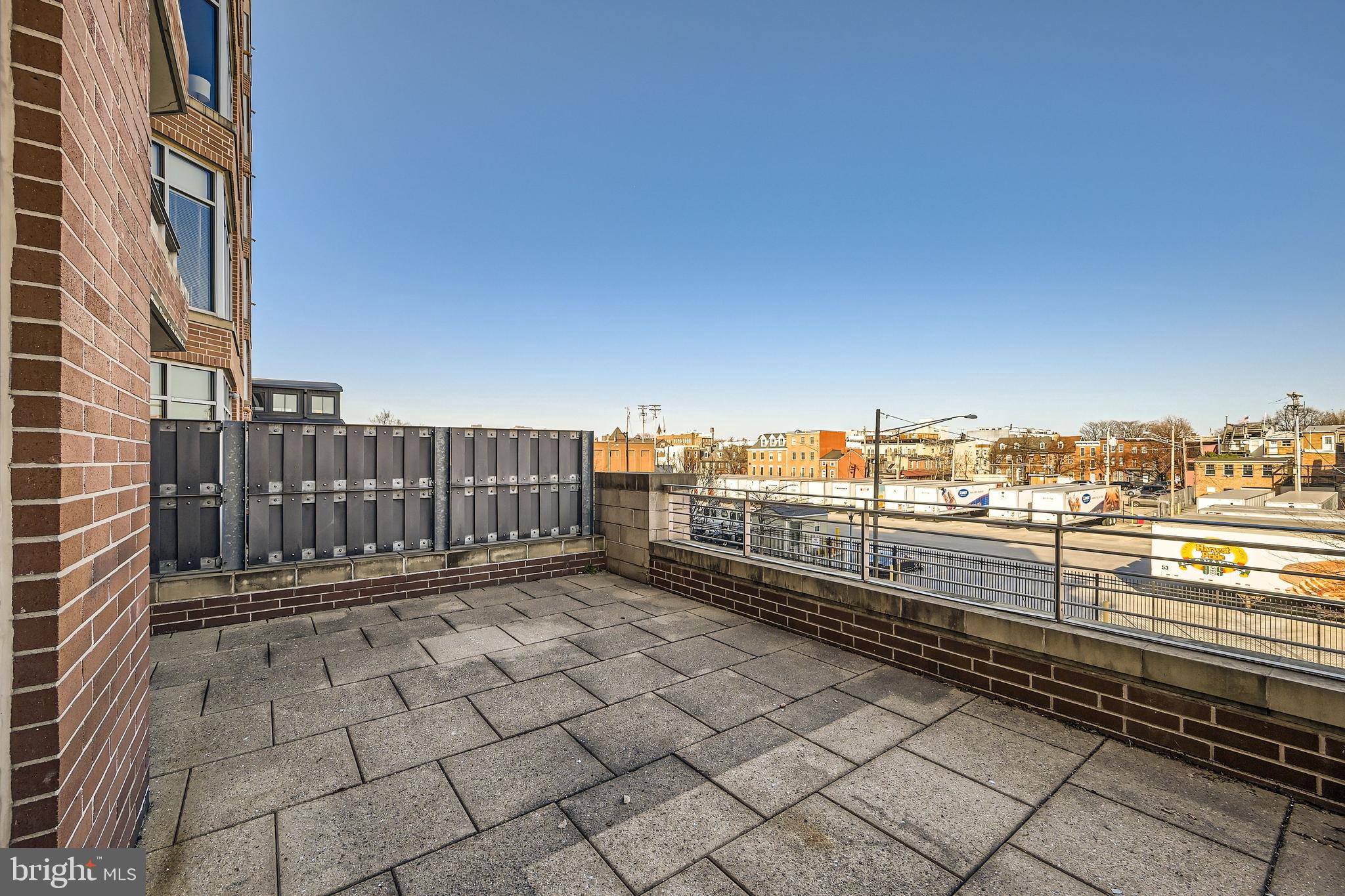 1400 LANCASTER STREET 303