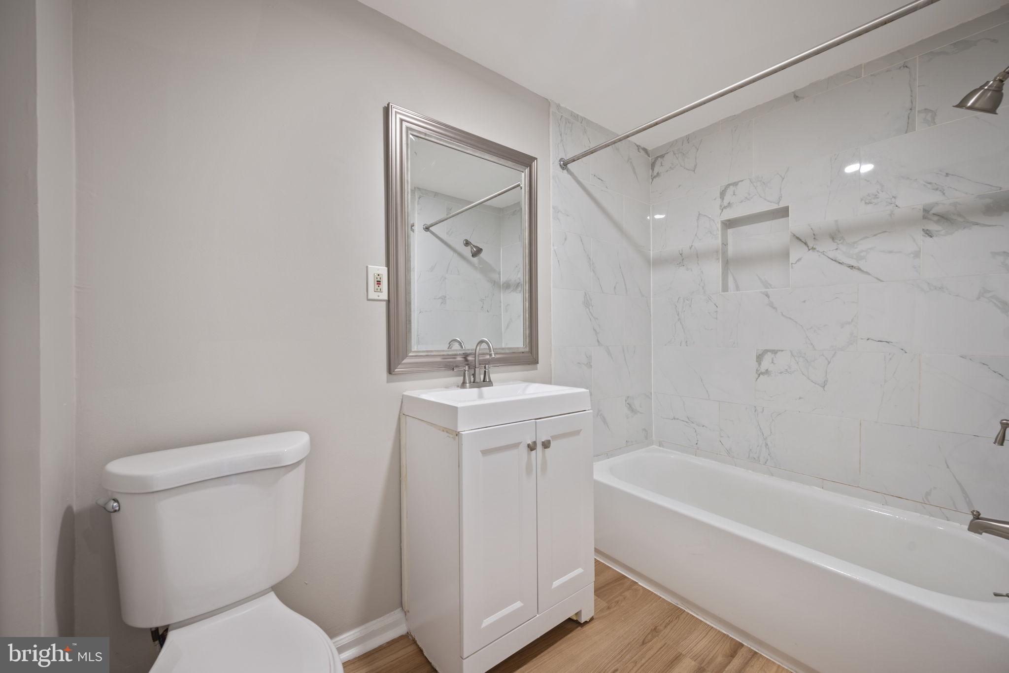 3420 LEVERTON AVENUE