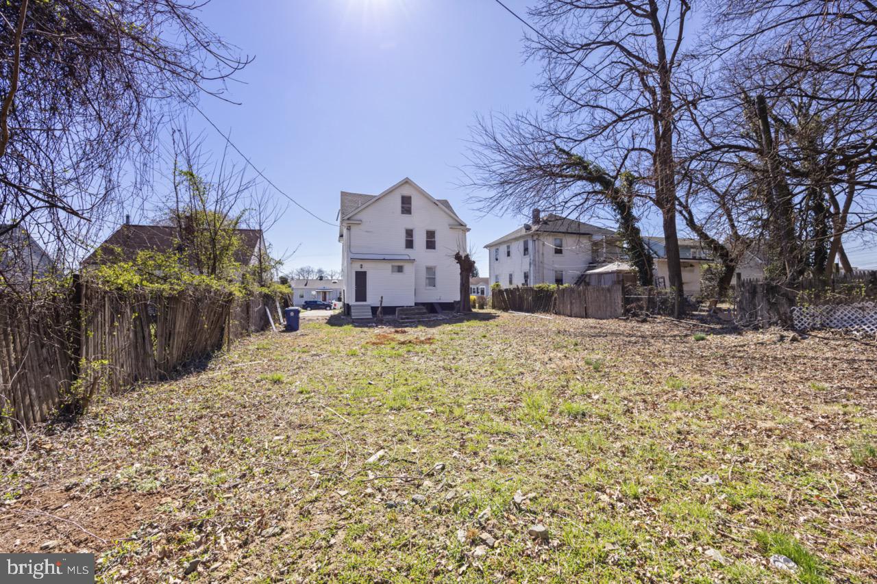 3908 PRIMROSE AVENUE