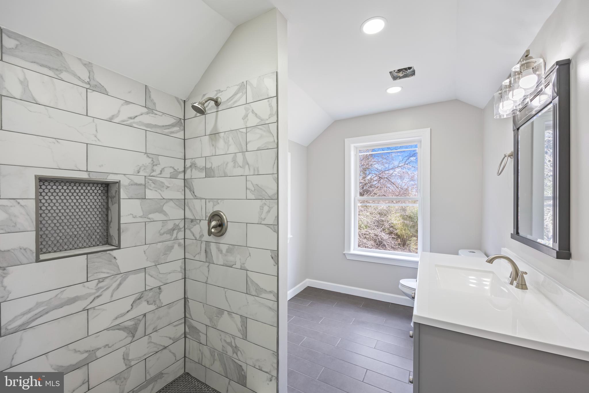 3908 PRIMROSE AVENUE