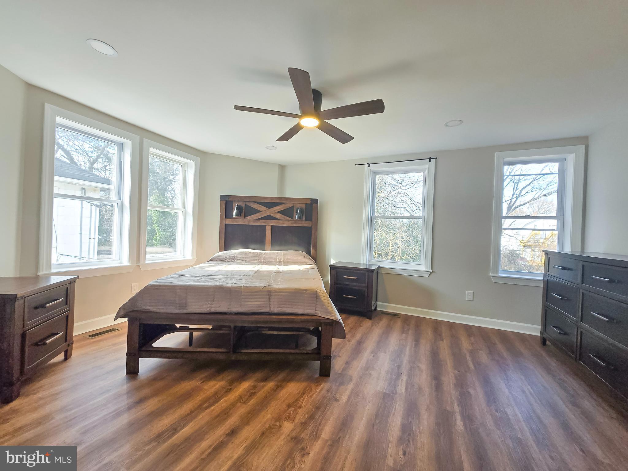 3908 PRIMROSE AVENUE