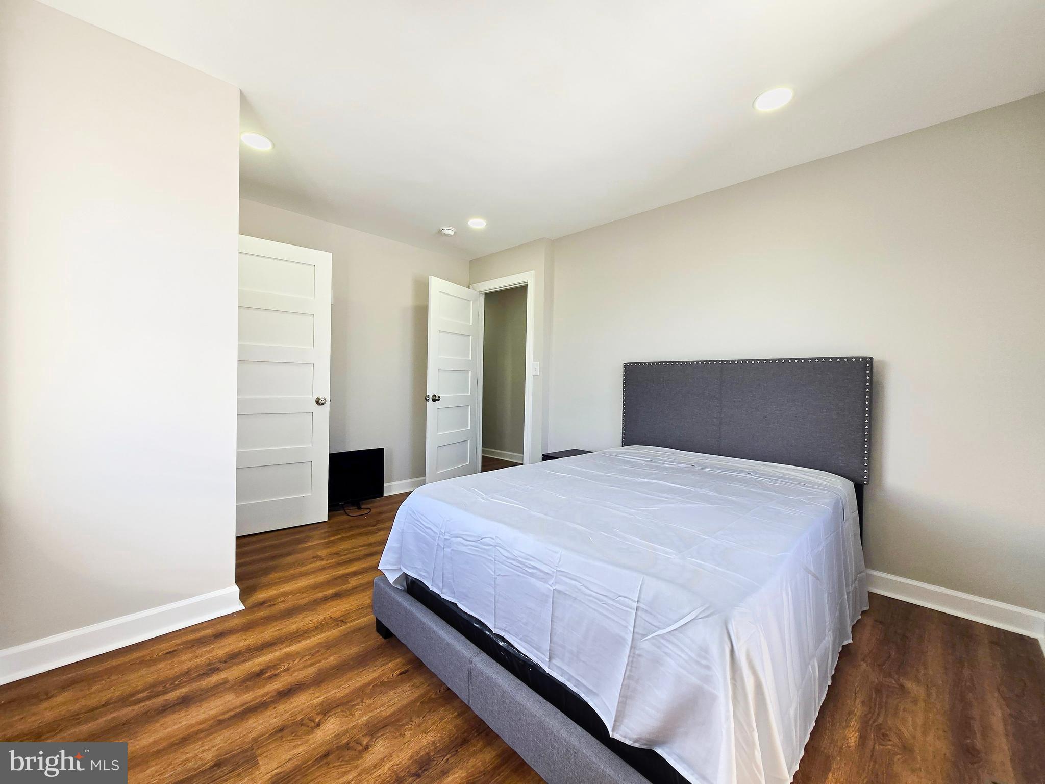 3908 PRIMROSE AVENUE