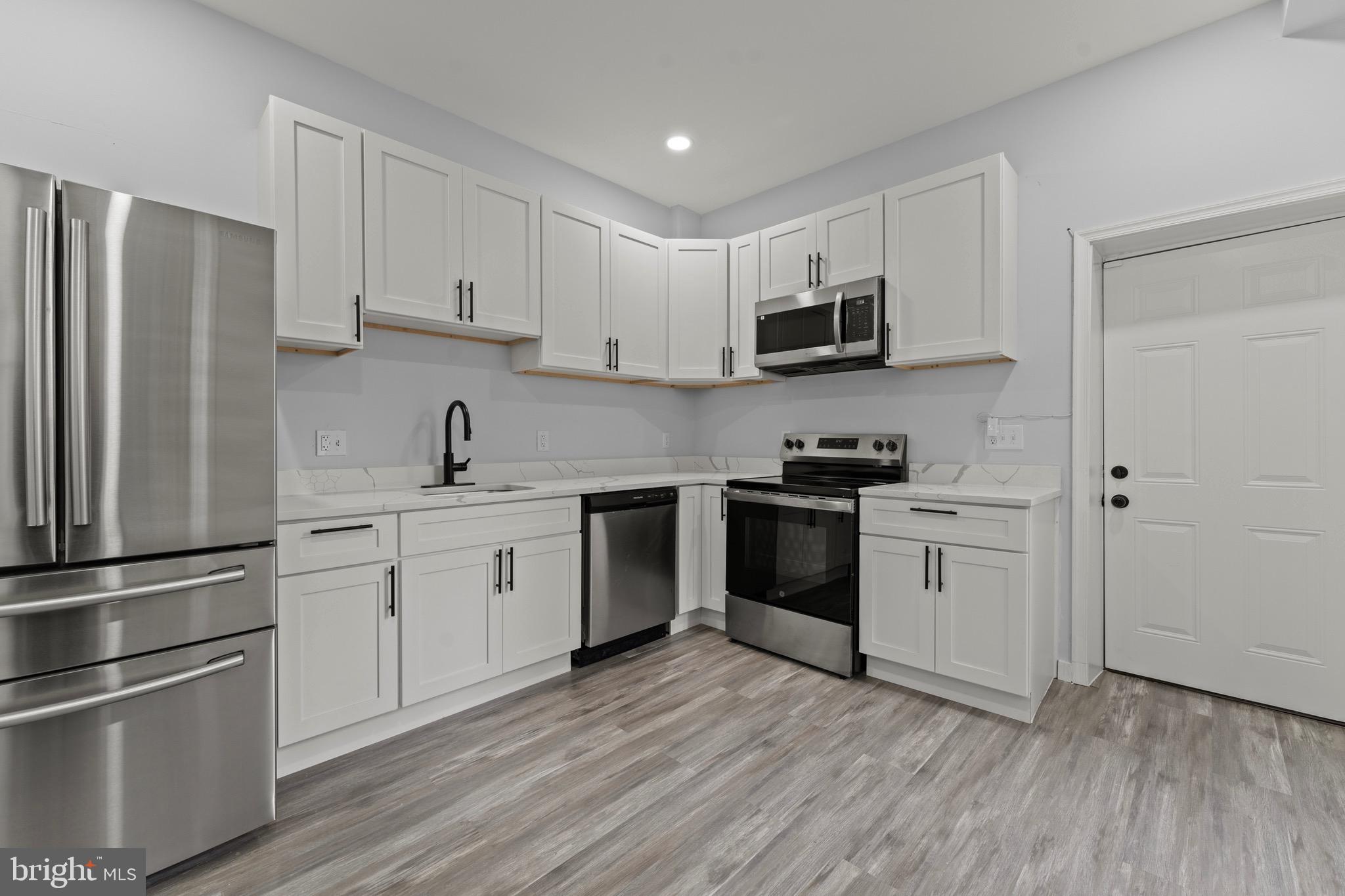 917 EDMONDSON AVENUE