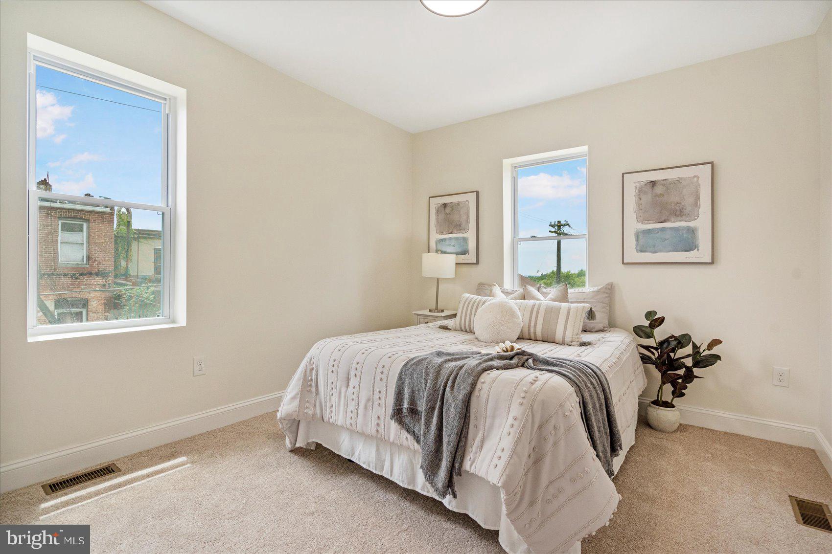 3400 WOODBROOK AVENUE