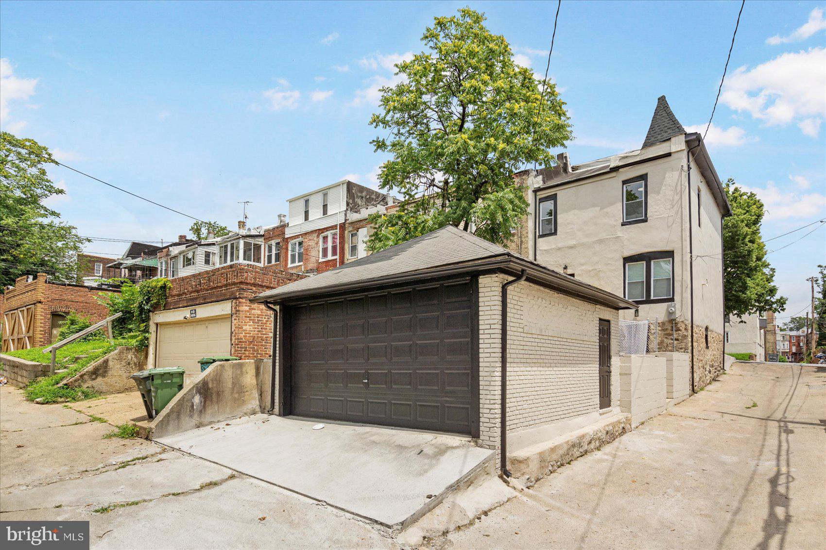 3400 WOODBROOK AVENUE