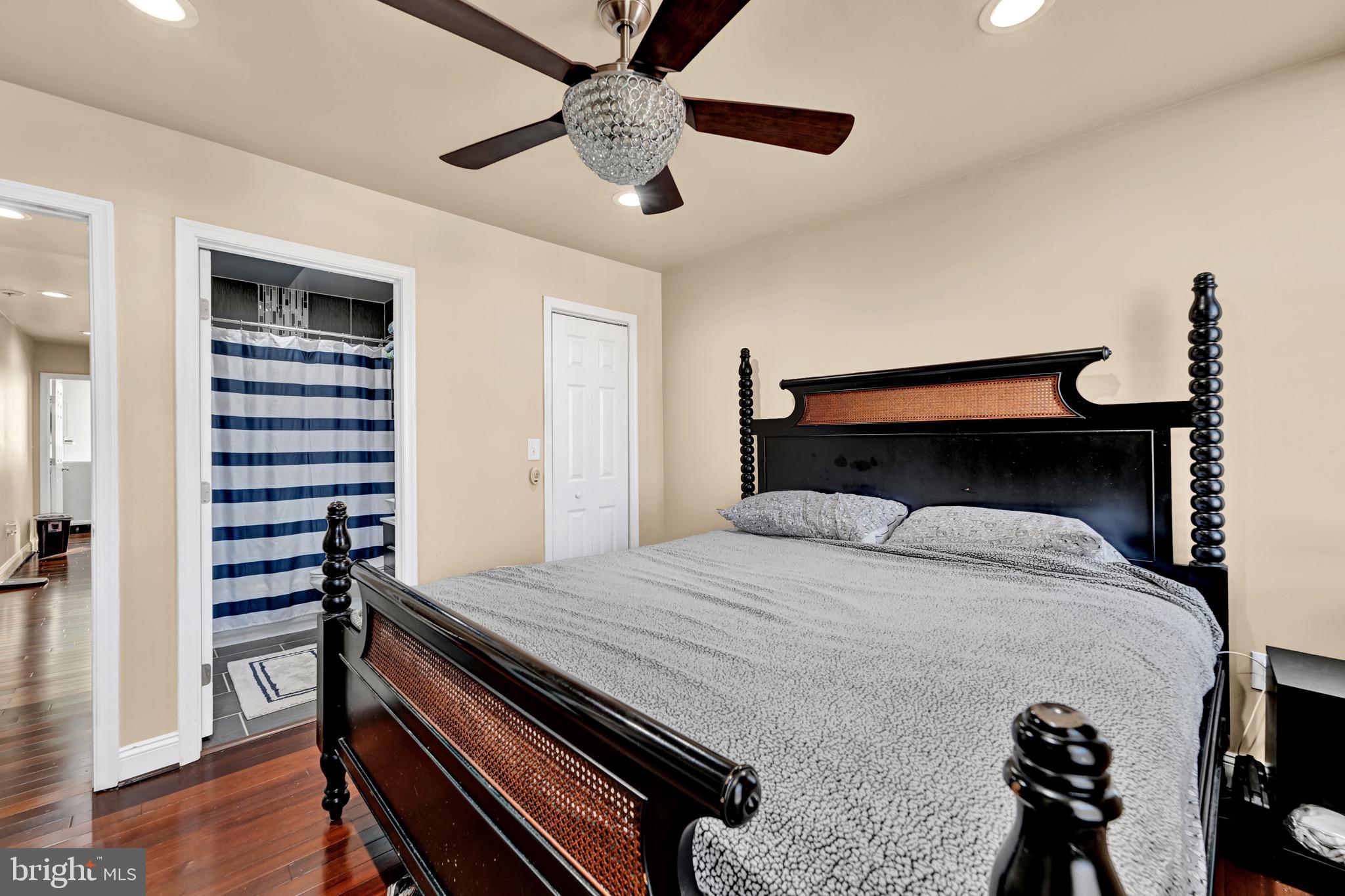 1401 E LANVALE STREET