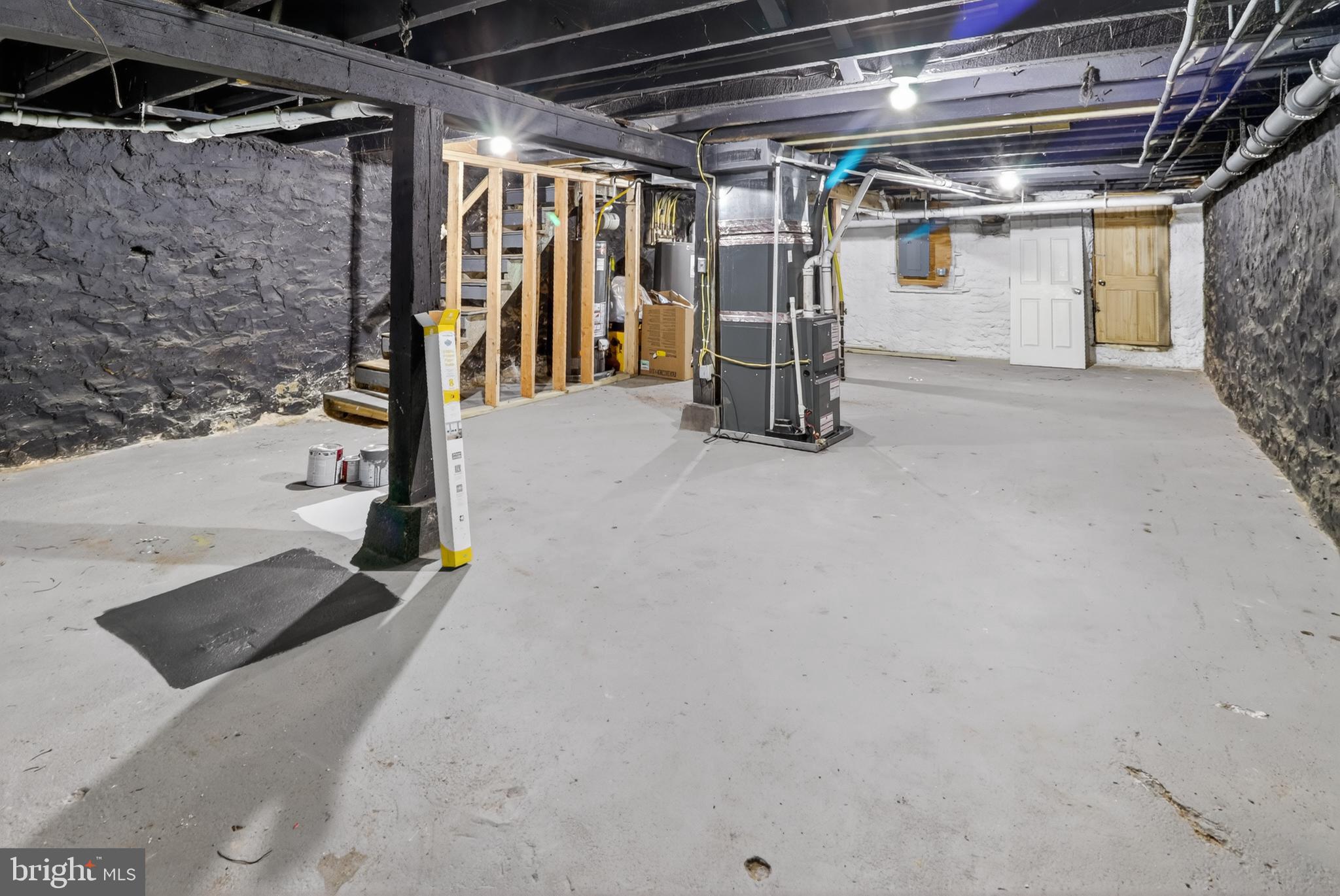 3718 EDMONDSON AVENUE