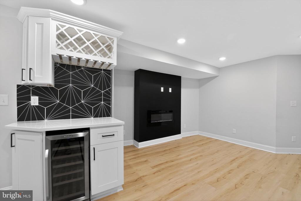 2612 LOYOLA NORTHWAY