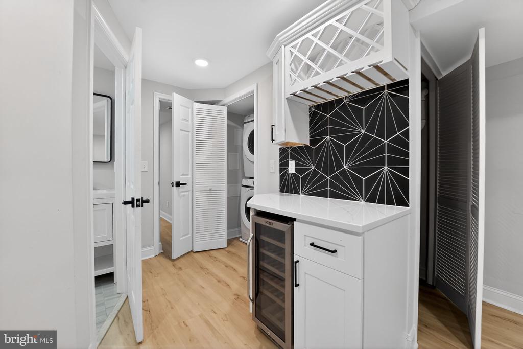 2612 LOYOLA NORTHWAY