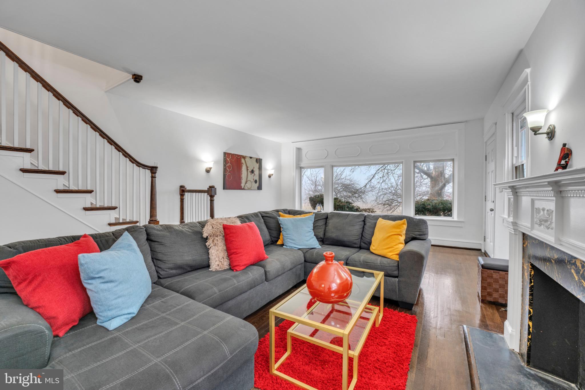 2219 CHESTERFIELD AVENUE