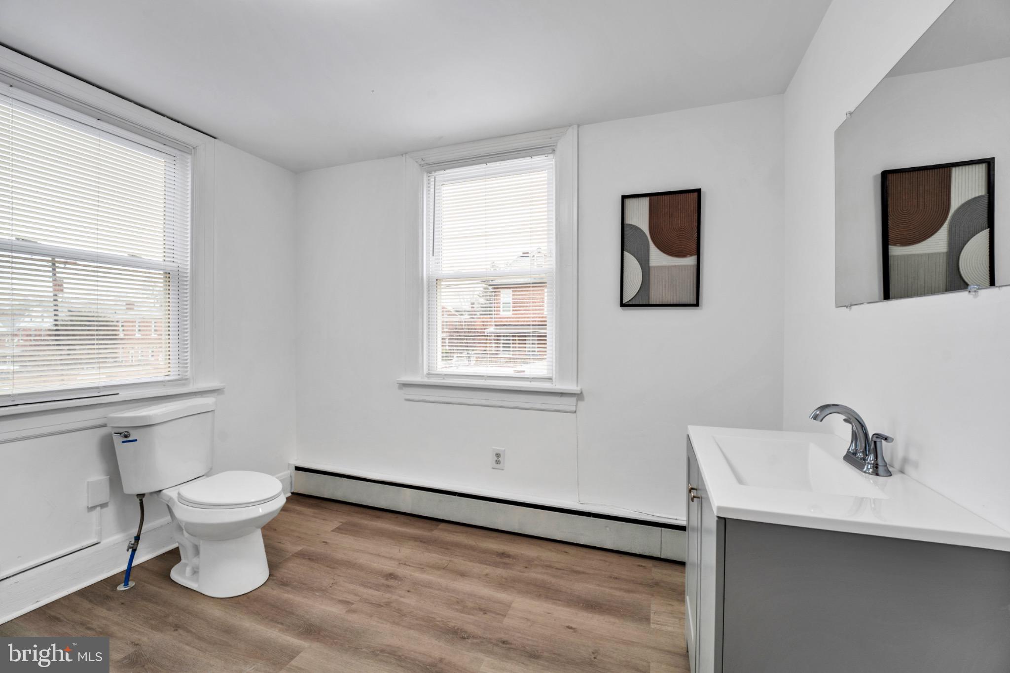 2219 CHESTERFIELD AVENUE