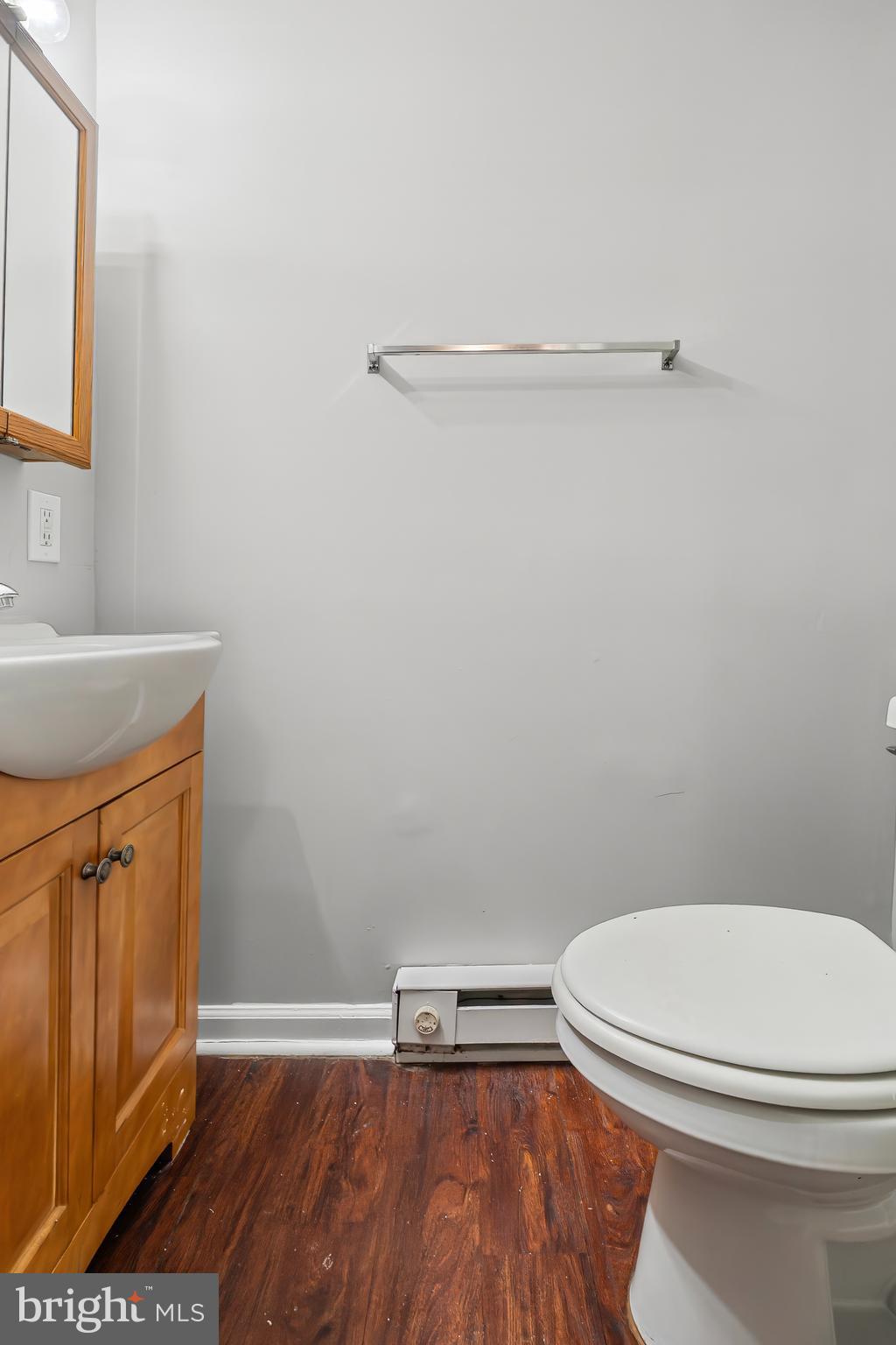 706 N KENWOOD AVENUE