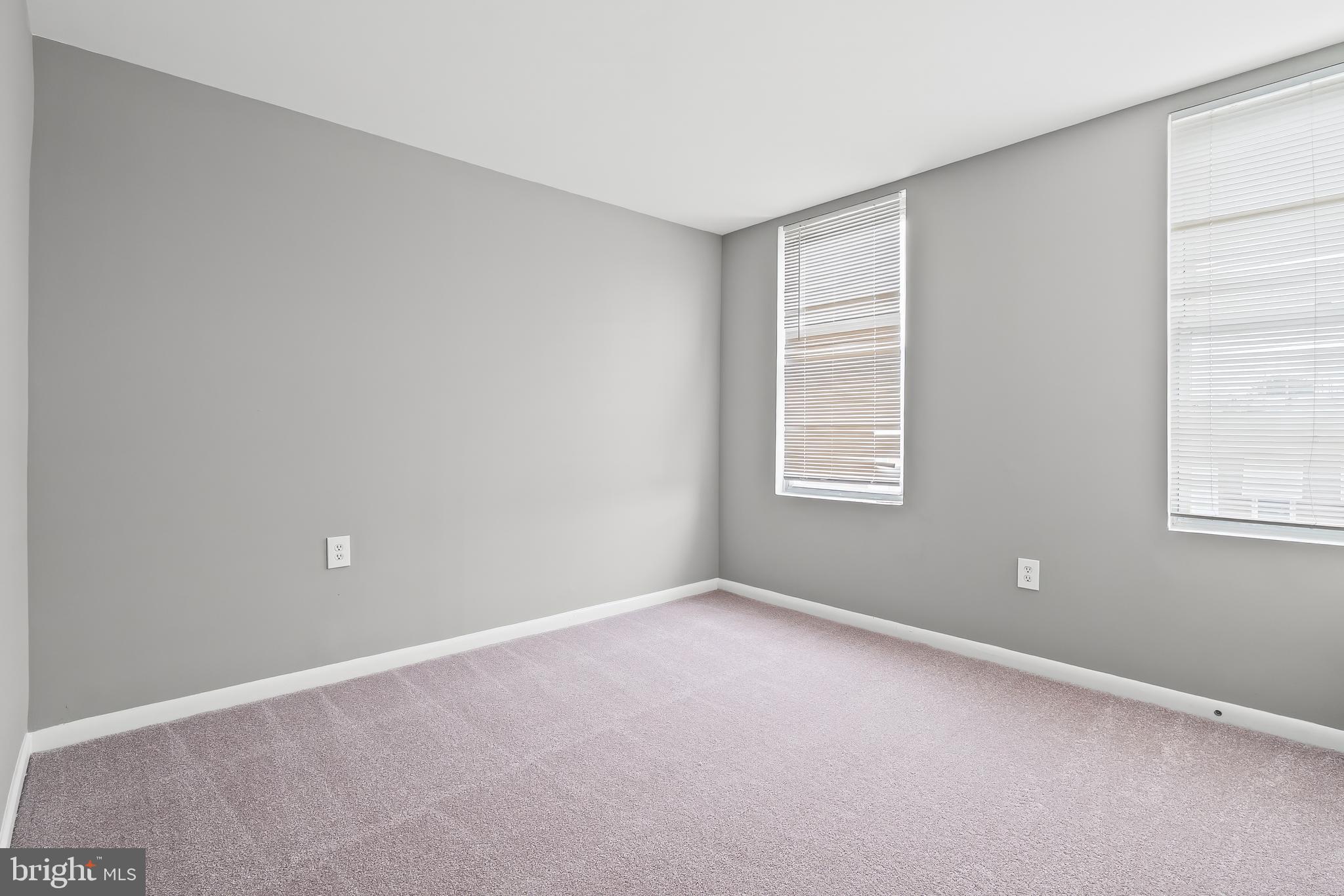 706 N KENWOOD AVENUE