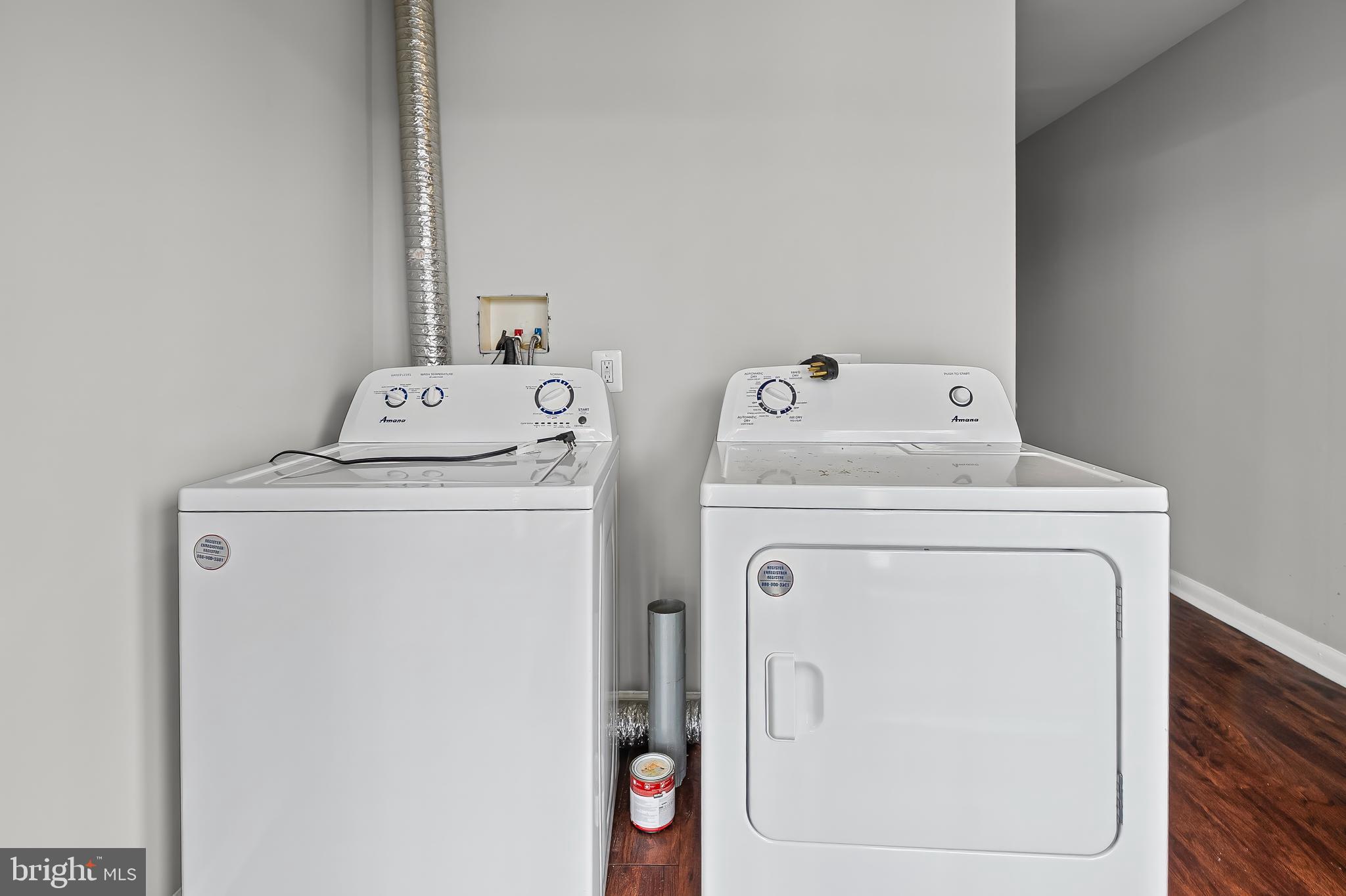 706 N KENWOOD AVENUE