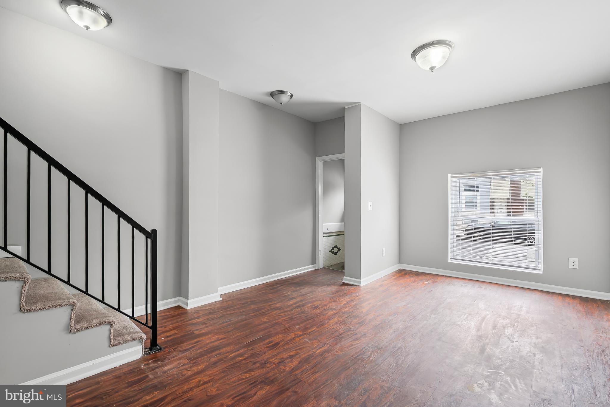 706 N KENWOOD AVENUE