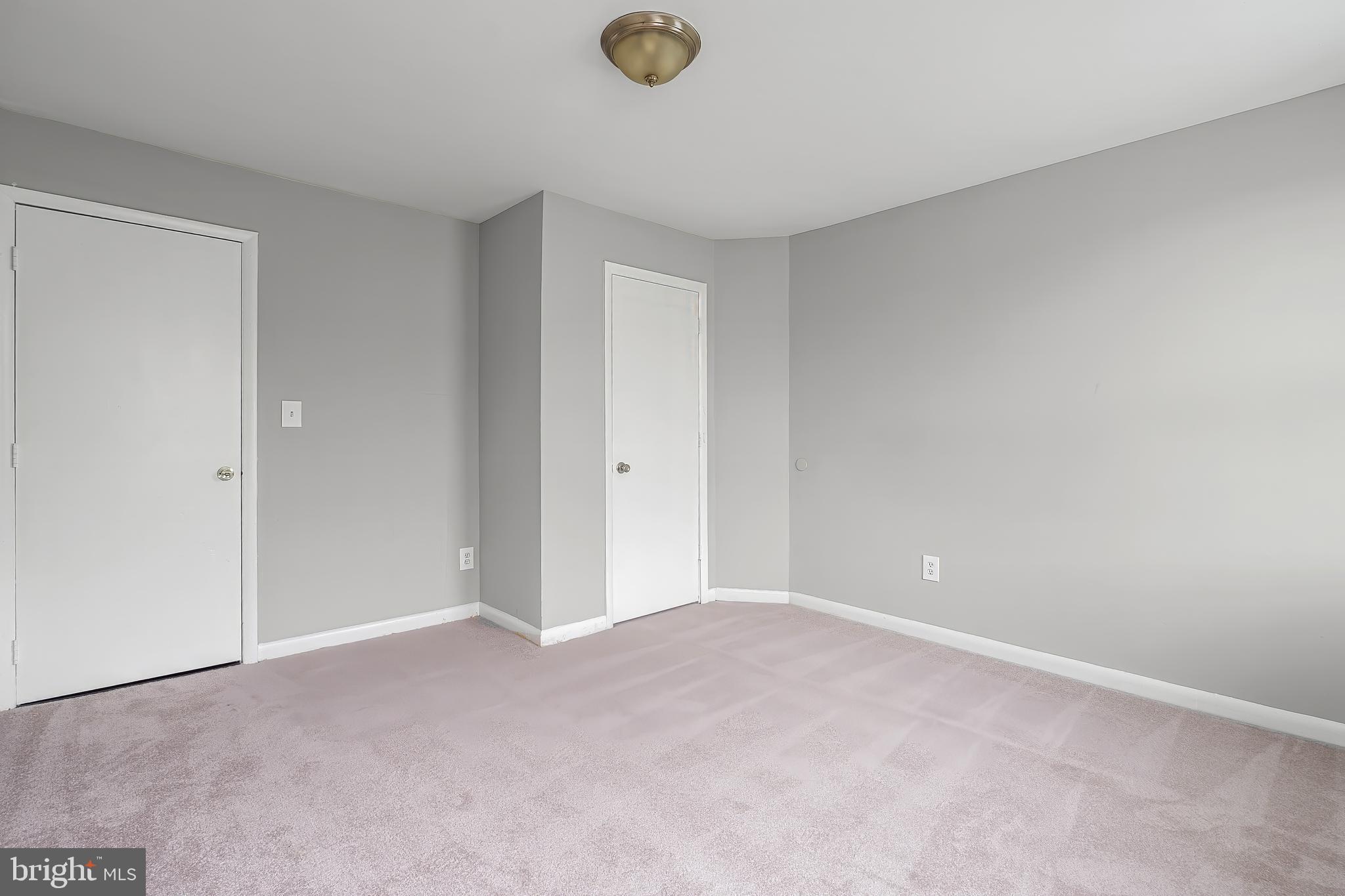 706 N KENWOOD AVENUE