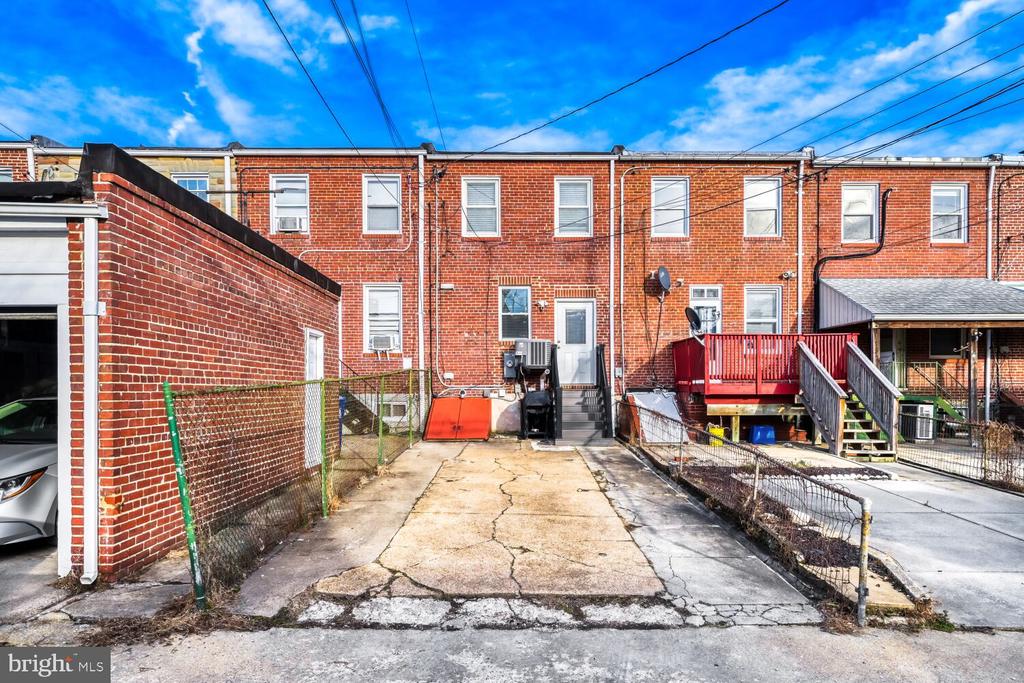 412 ELRINO STREET