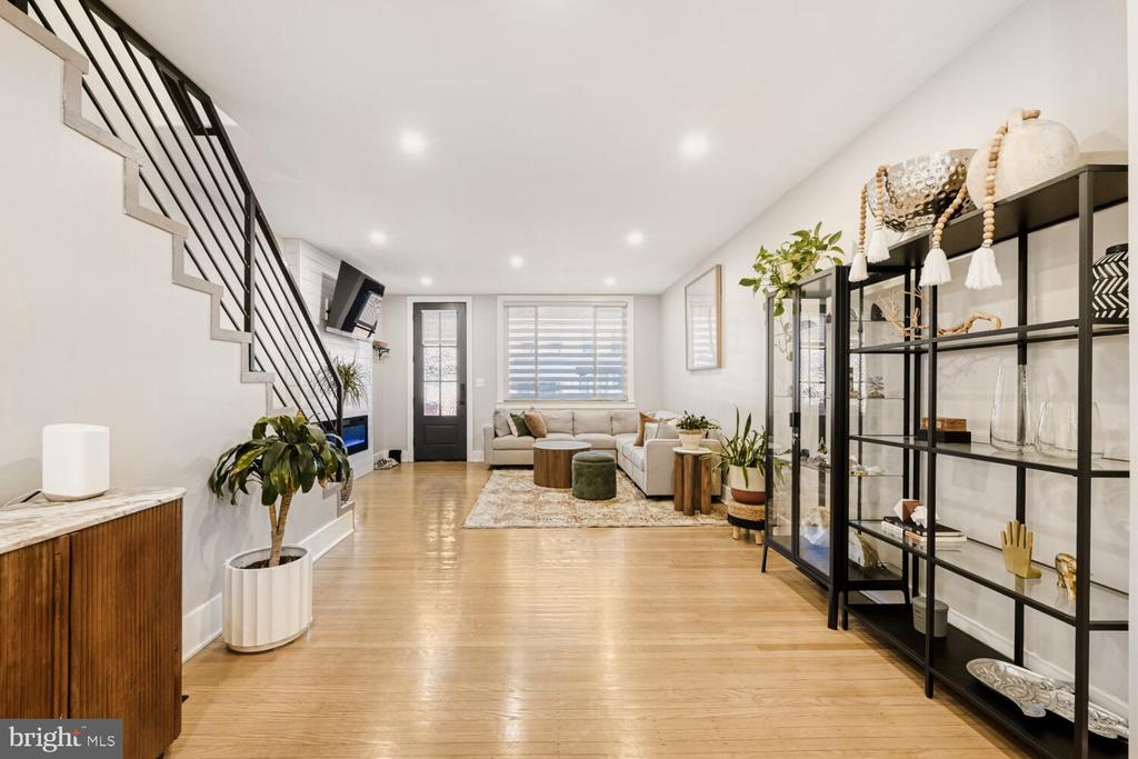 412 ELRINO STREET