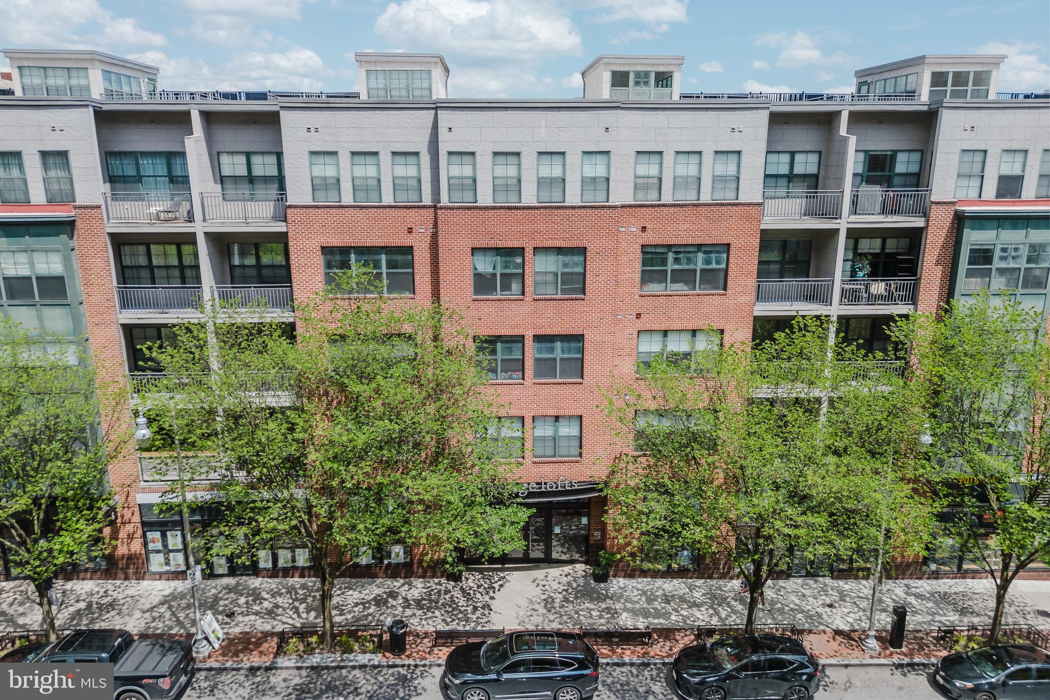 3201 SAINT PAUL STREET 422