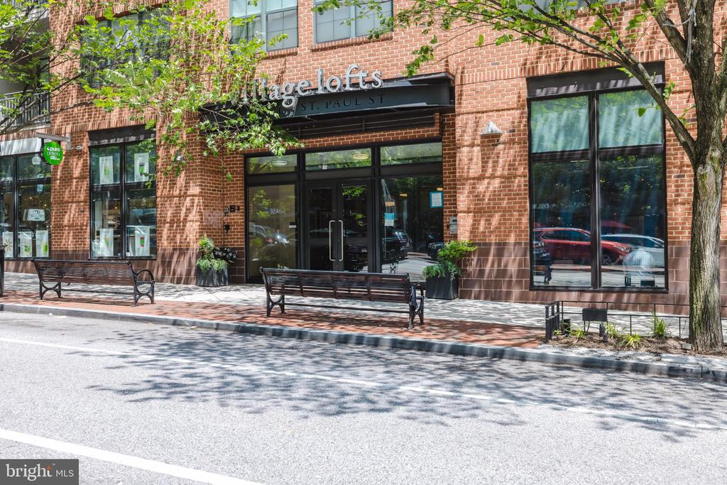 3201 SAINT PAUL STREET 422