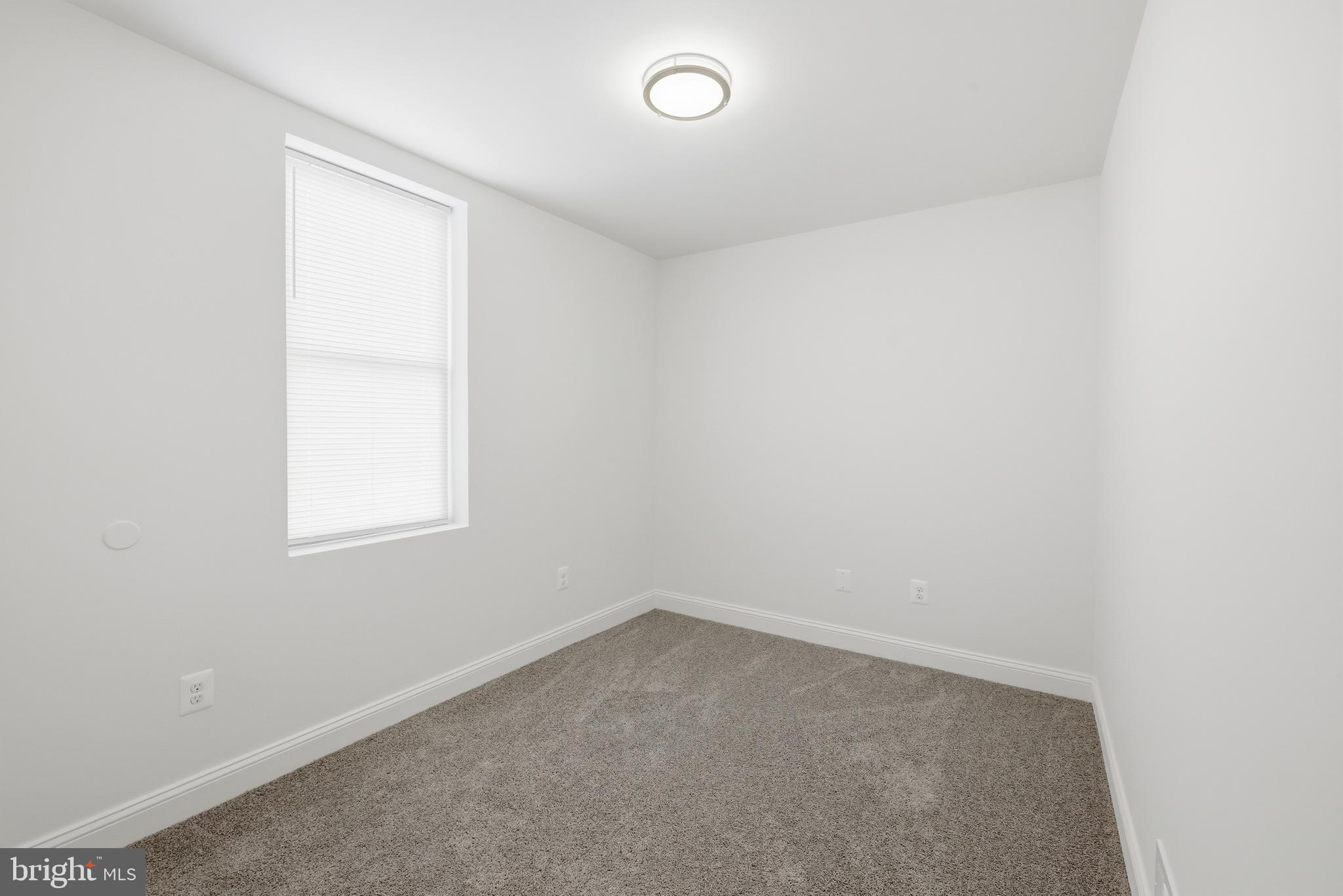 719 N MADEIRA STREET