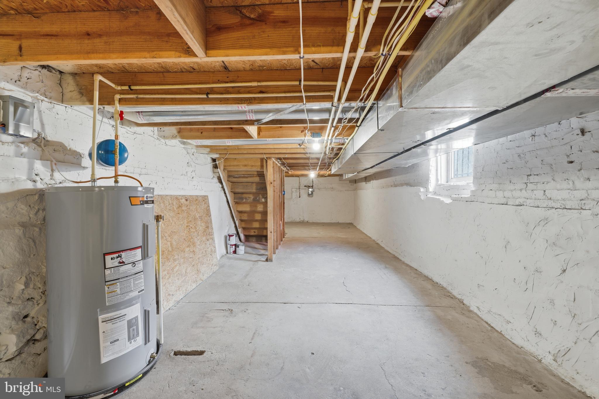 719 N MADEIRA STREET