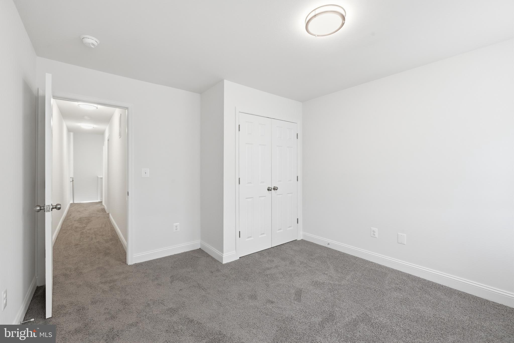 719 N MADEIRA STREET