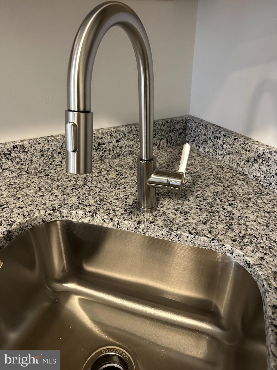 719 N MADEIRA STREET