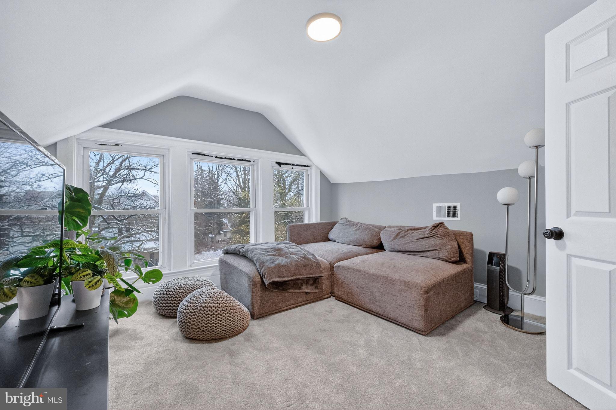 3108 FERNDALE AVENUE