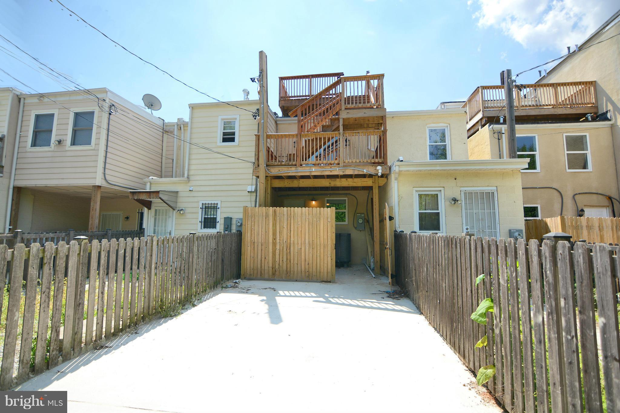 1009 N WASHINGTON STREET N