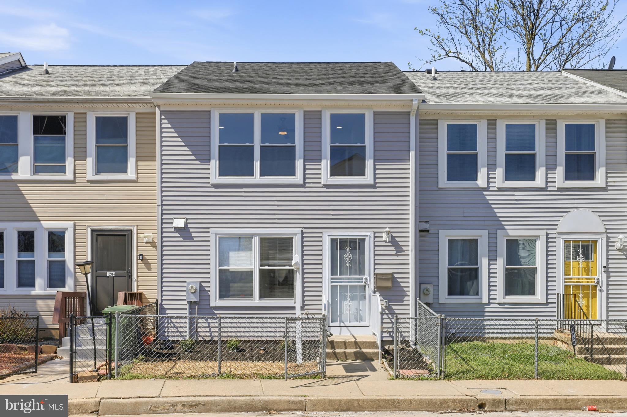 1206 TURPIN LANE