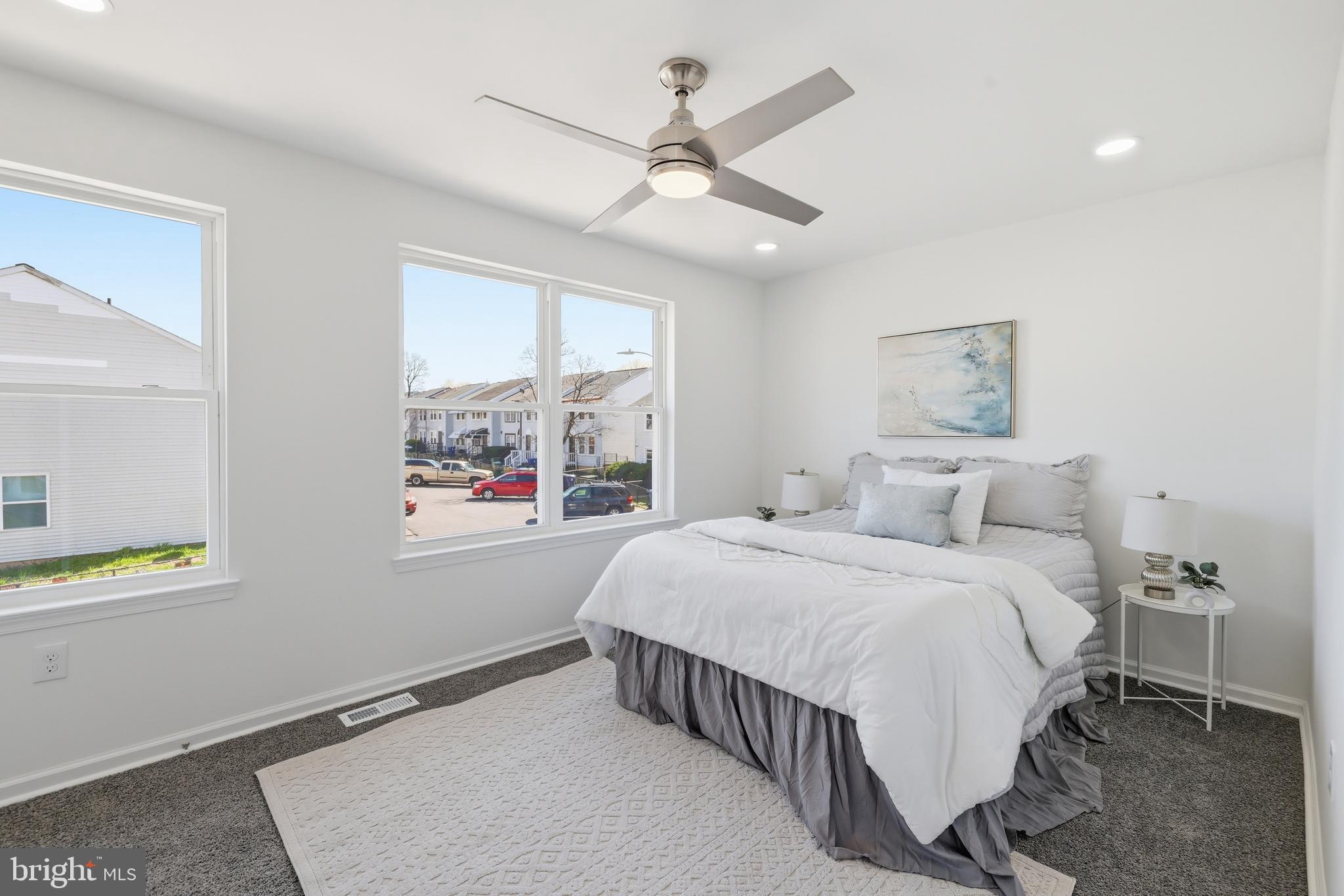 1206 TURPIN LANE