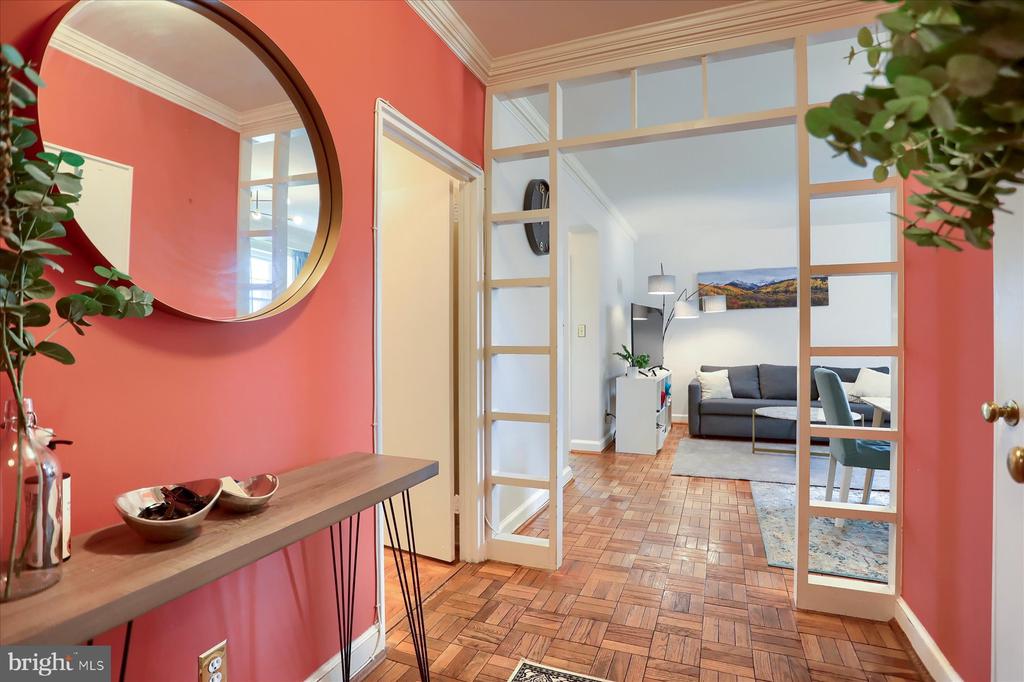 3601 GREENWAY 412