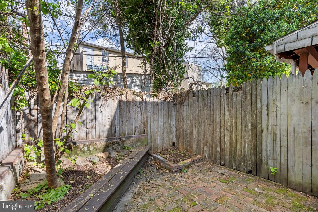 119 POPPLETON STREET