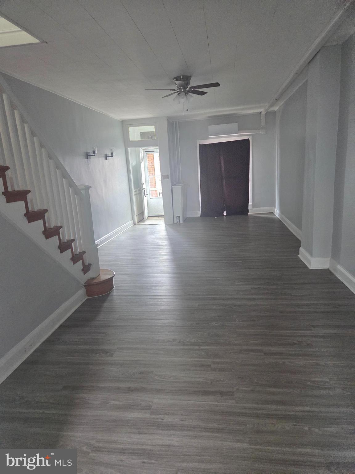 812 N LINWOOD AVENUE