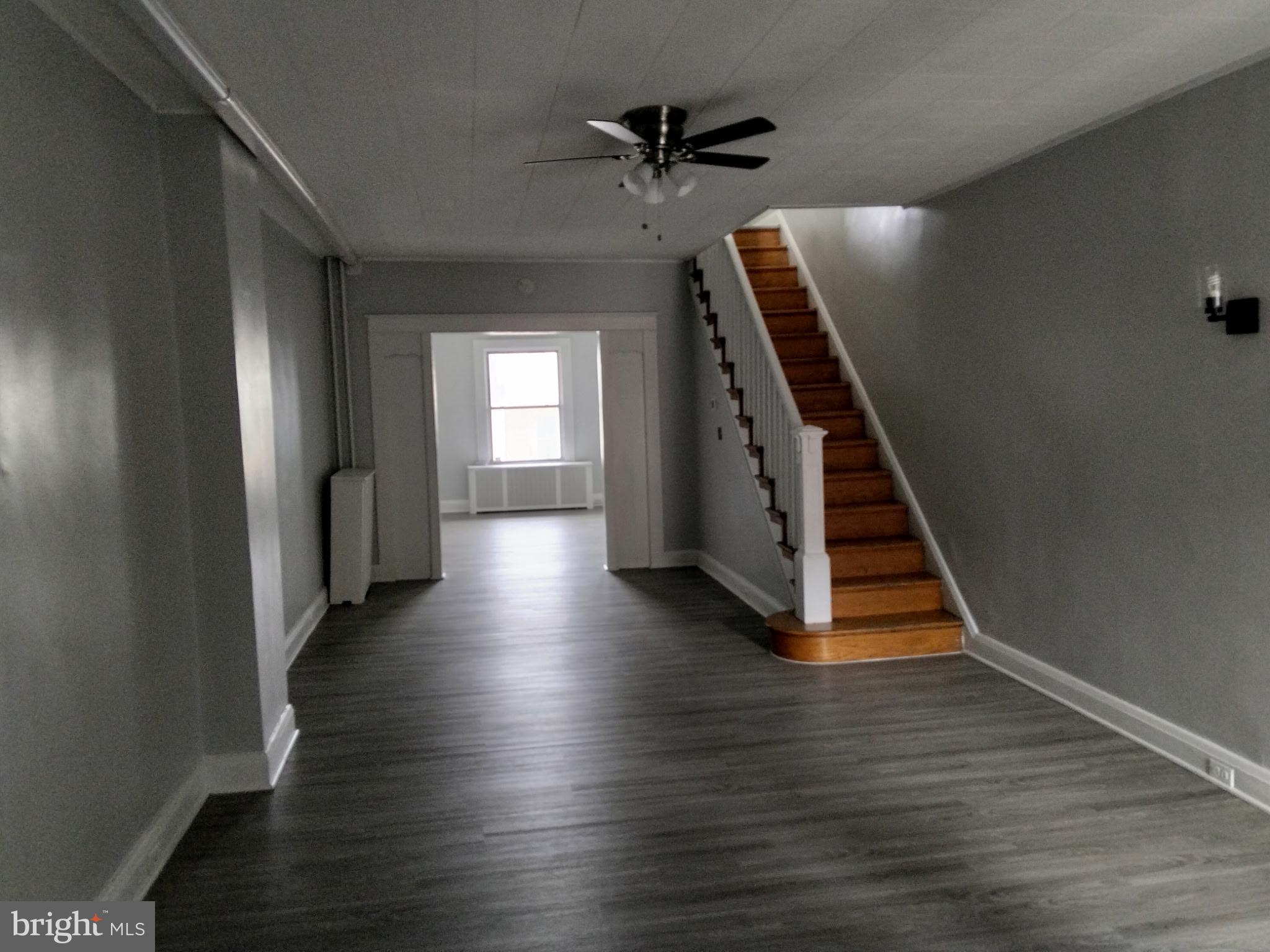 812 N LINWOOD AVENUE