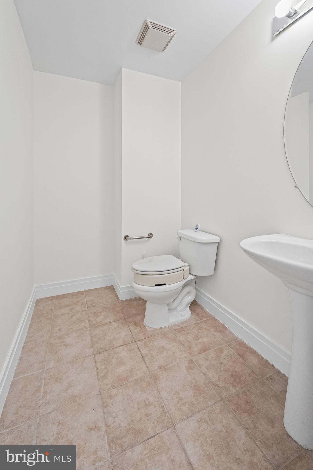 414 WATER STREET 2903