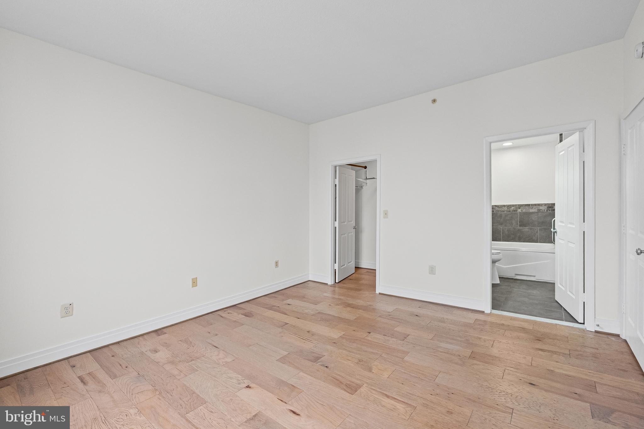 414 WATER STREET 2903