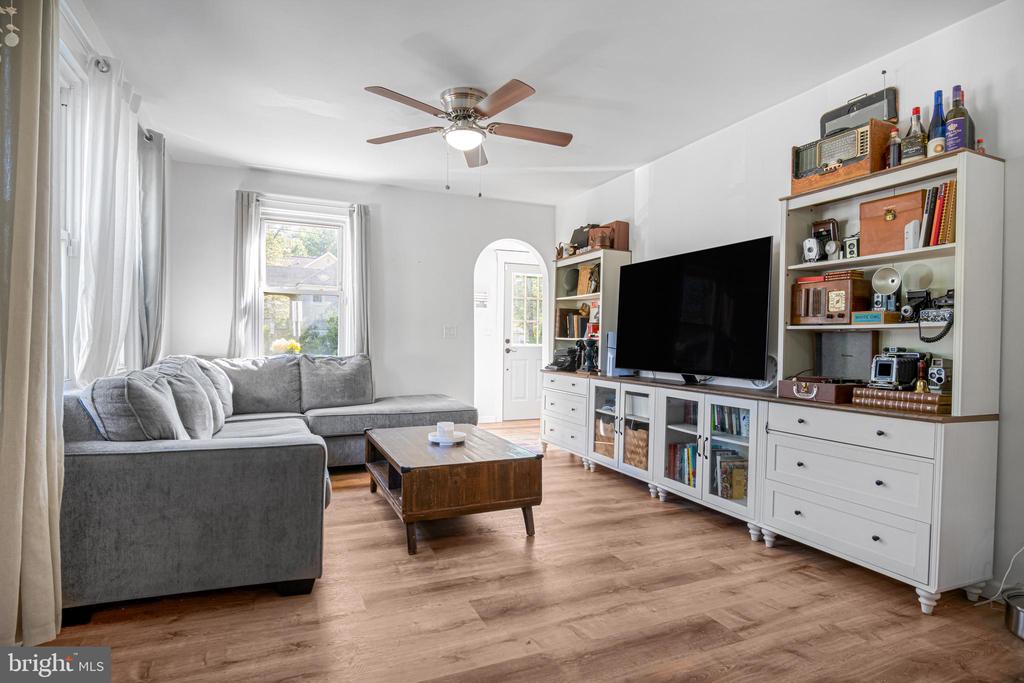 3308 WESTFIELD AVENUE