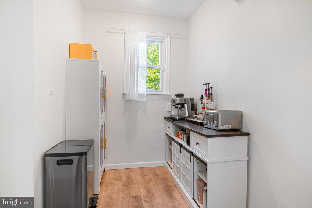 3308 WESTFIELD AVENUE