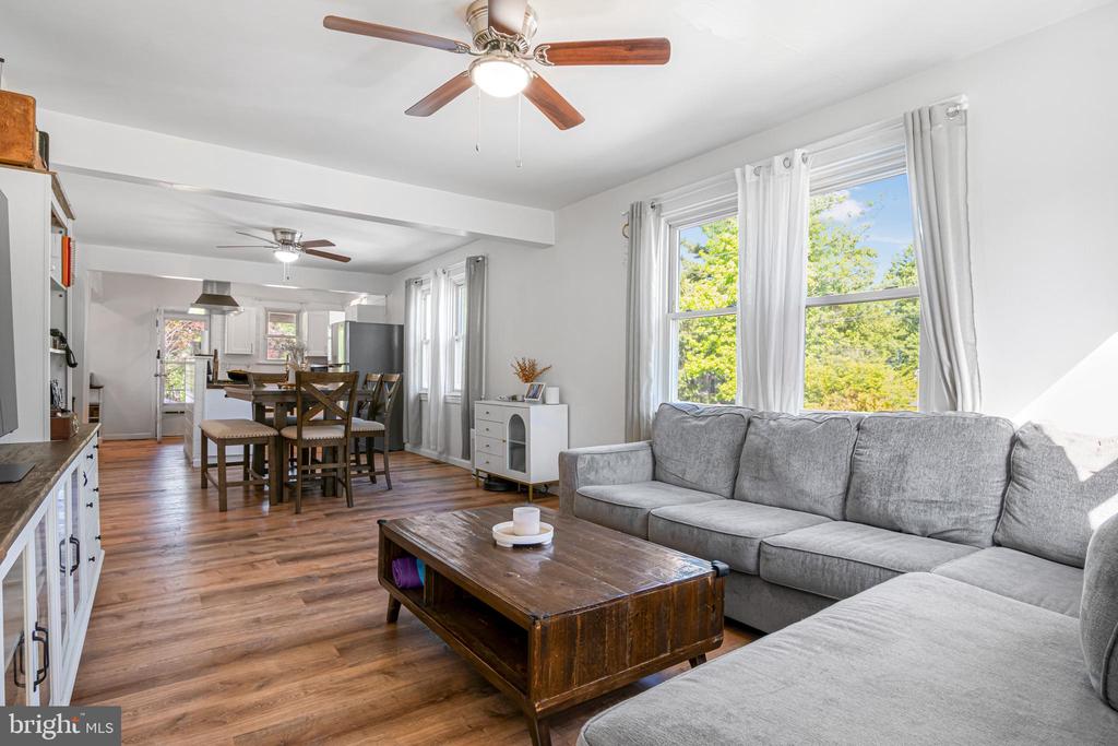 3308 WESTFIELD AVENUE
