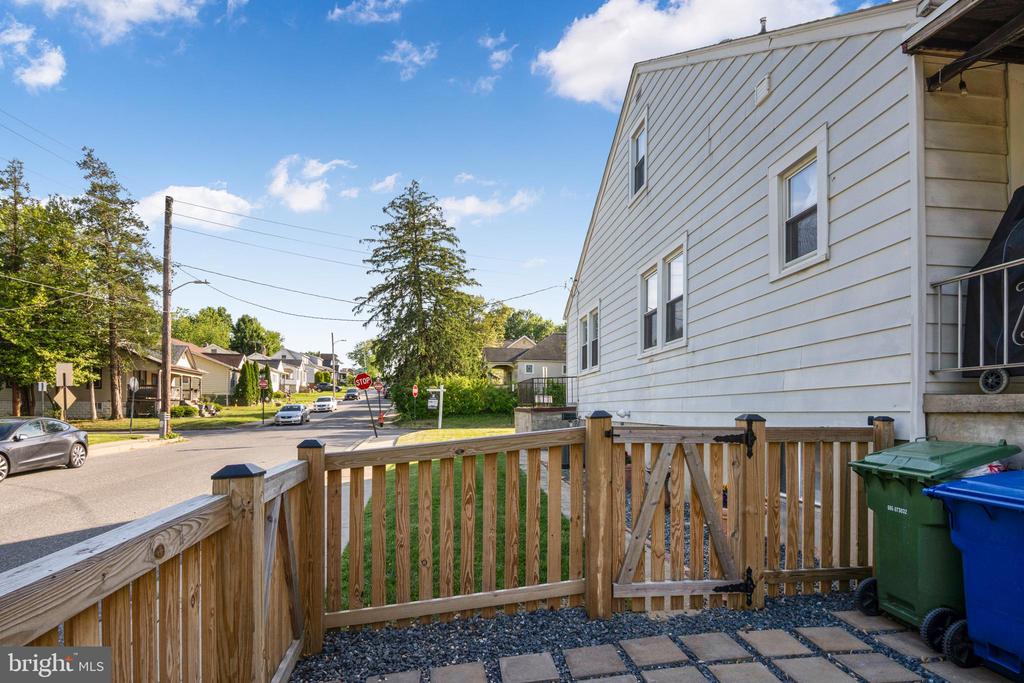 3308 WESTFIELD AVENUE