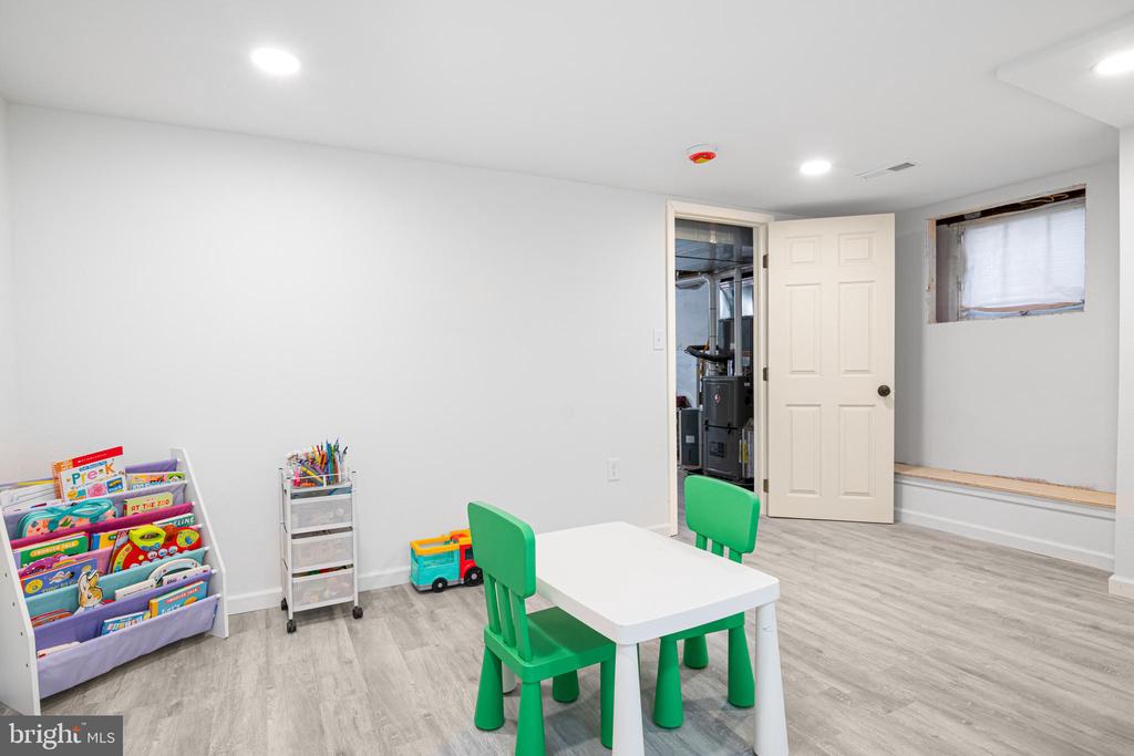 3308 WESTFIELD AVENUE